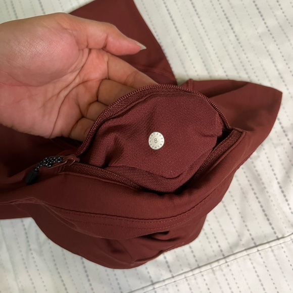 LULULEMON LEGGINGS - Picture 6 of 7